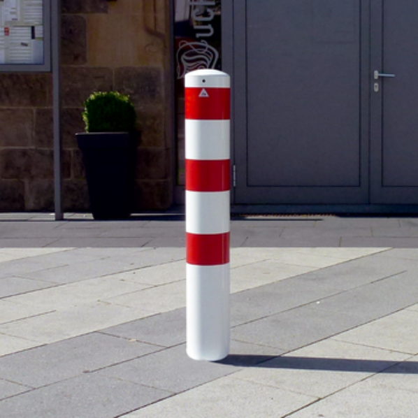 Beschermpaal Te Inbetonneren Rood Wit Omgeving